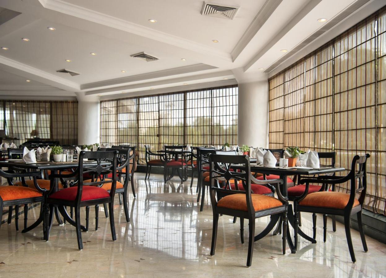 Sarovar Portico Surajkund New Delhi Luaran gambar