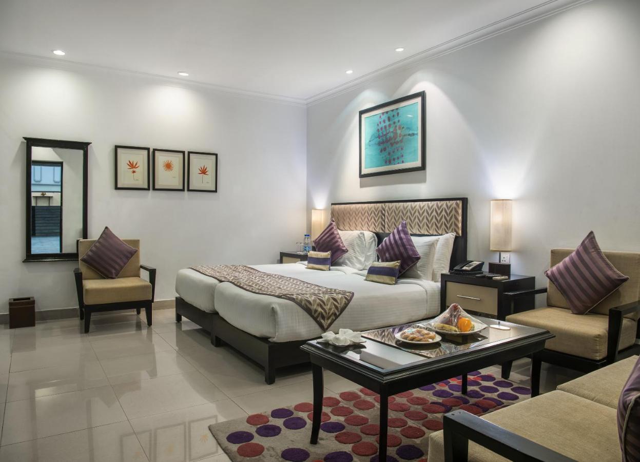 Sarovar Portico Surajkund New Delhi Luaran gambar